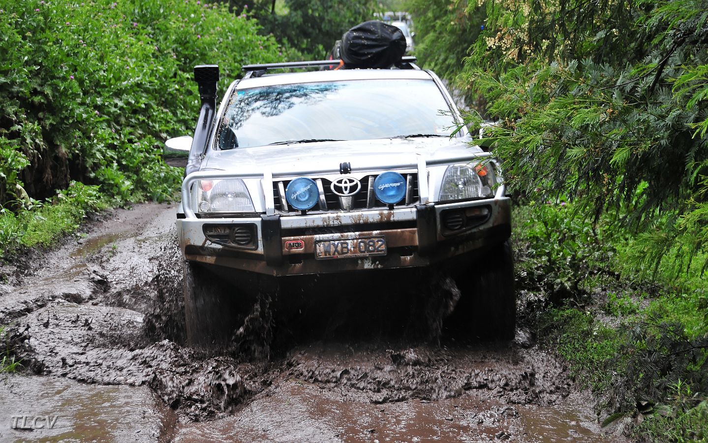 04-Jedi cuts thru the mud on the Lower Block Track.jpg
